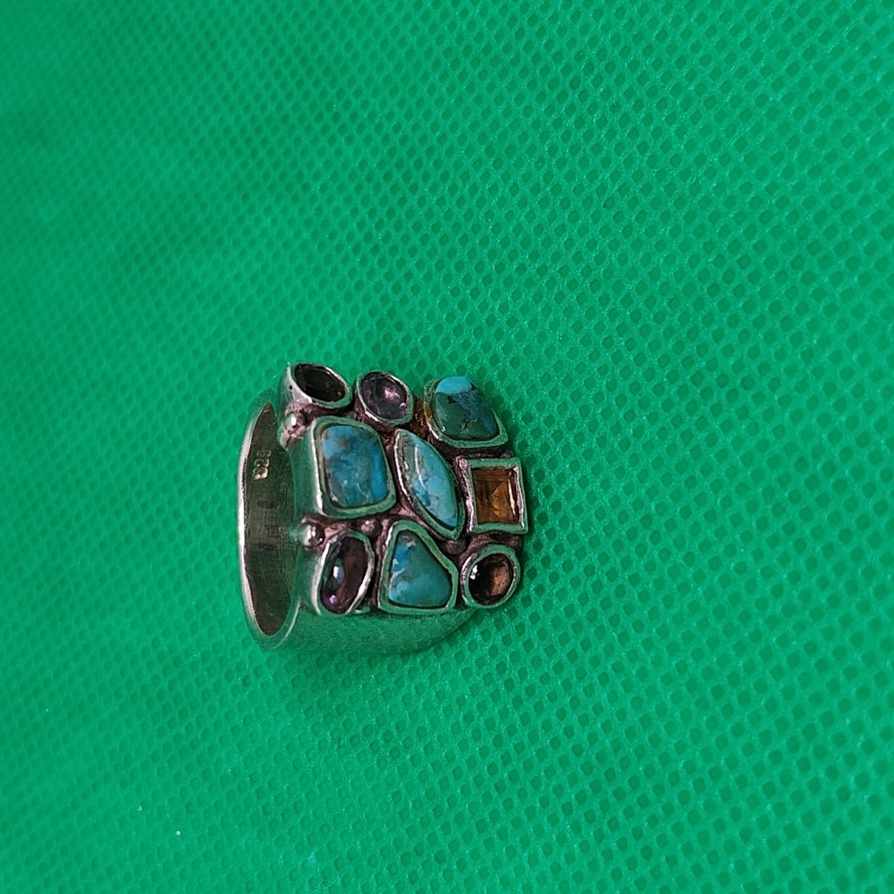 925 rings size 5.    5.5